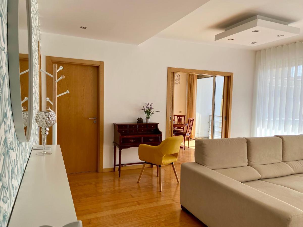 Apartamento O Albuquerque - Centro Cidade アルコバサ エクステリア 写真